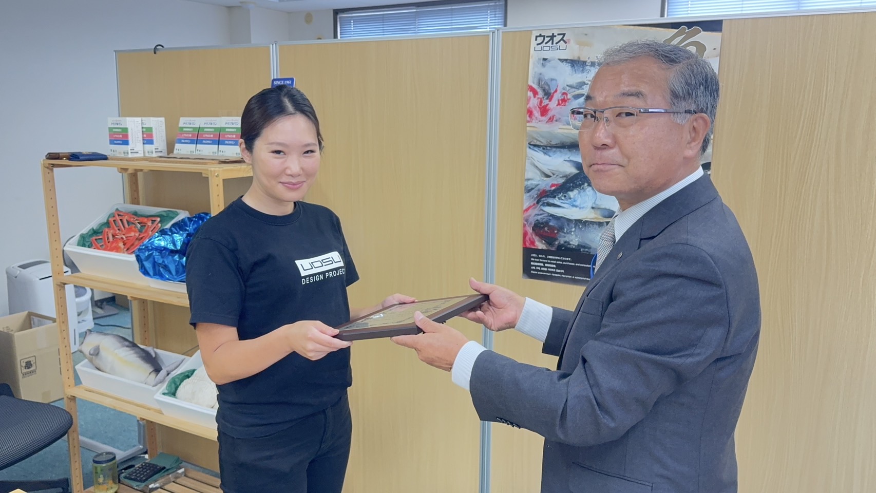 日本赤十字社 北海道支部様より章を賜りました！